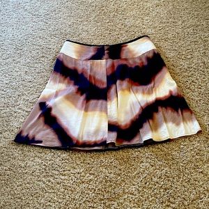 STUDIO Y mid length skirt. Size medium